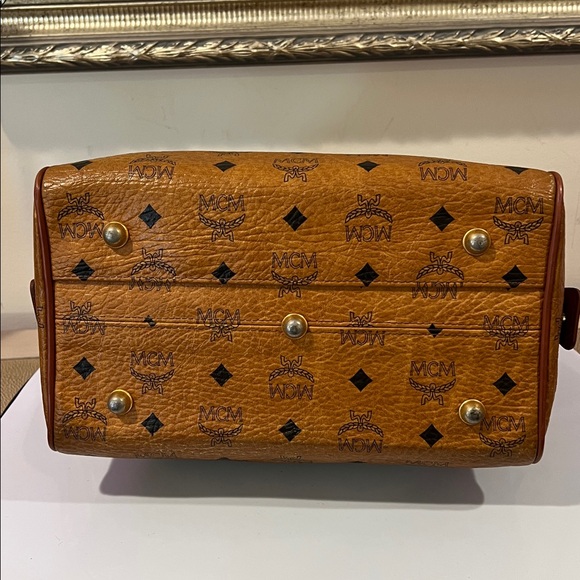 MCM Vintage Cognac Leather Satchel Boston Bag with COA - German - EUC - Picture 7 of 17